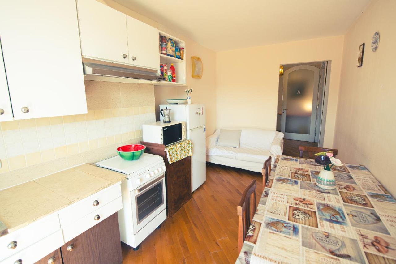 Apartamento Relax Brugnato Exterior foto